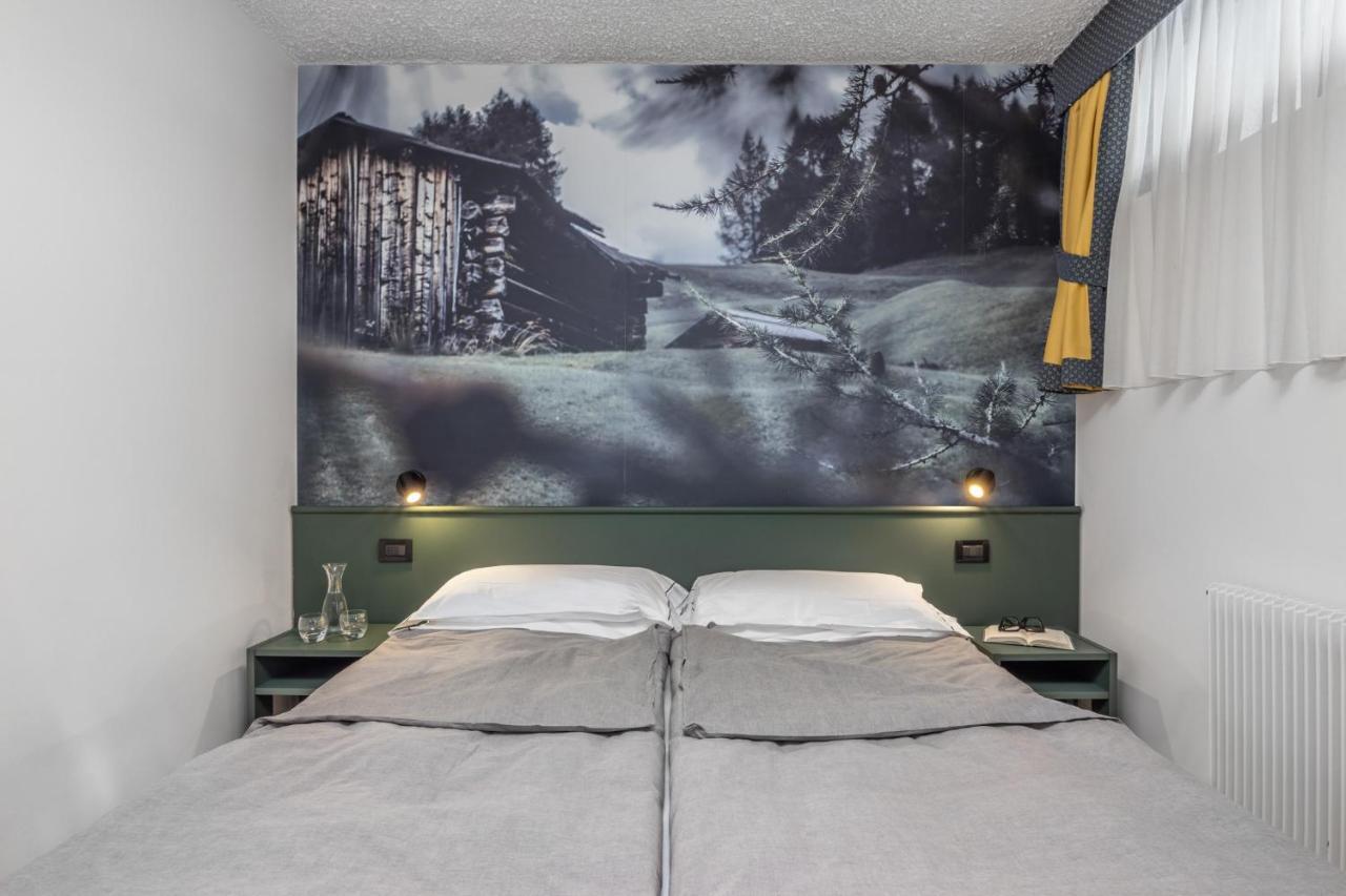 Pippo Hotel Terzolas Екстер'єр фото